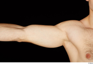 Tomas Salek arm nude shoulder 0003.jpg